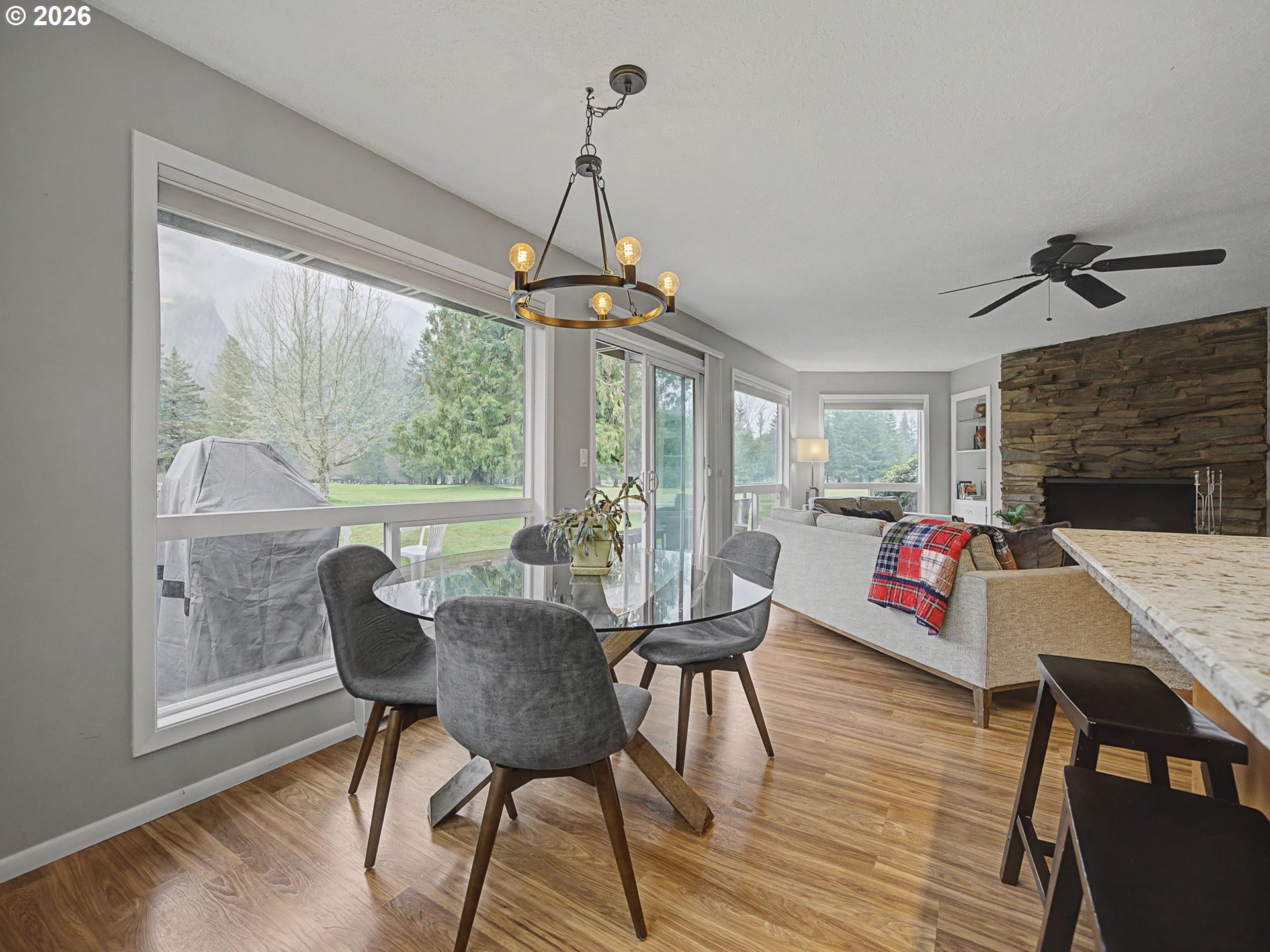 68660 East Fairway Estates Road Welches, OR 97067 - Photo 10 of 37 Dining Area