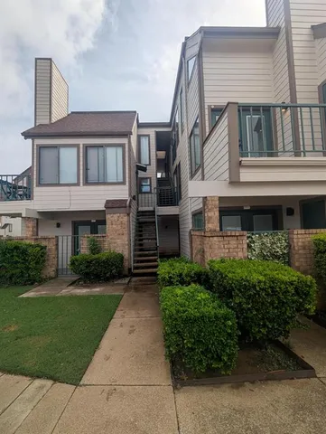 $1,250 | 2309 Balsam Drive, Unit K213, Arlington, TX 76006