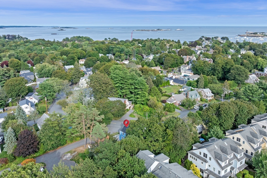 44 Peach Highlands Marblehead, MA 01945 - Photo 41 of 41 a view of a garden with an outdoor space
