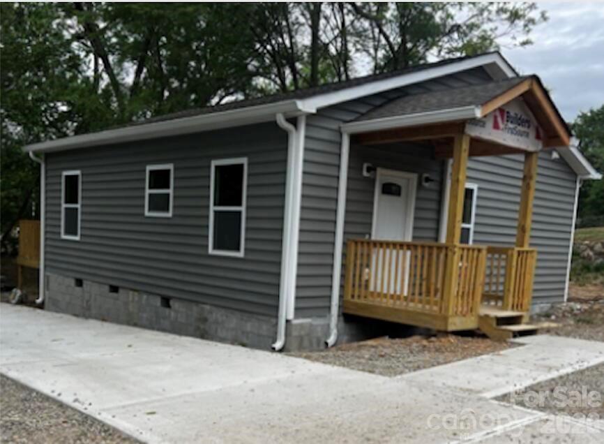 1147 6th Street Lancaster, SC 29720 - Photo 1 of 3