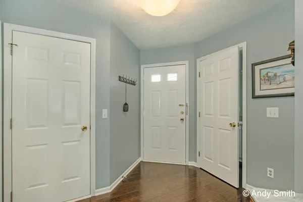 $629,900 | 965 West Savidge Street, Spring Lake, MI 49456