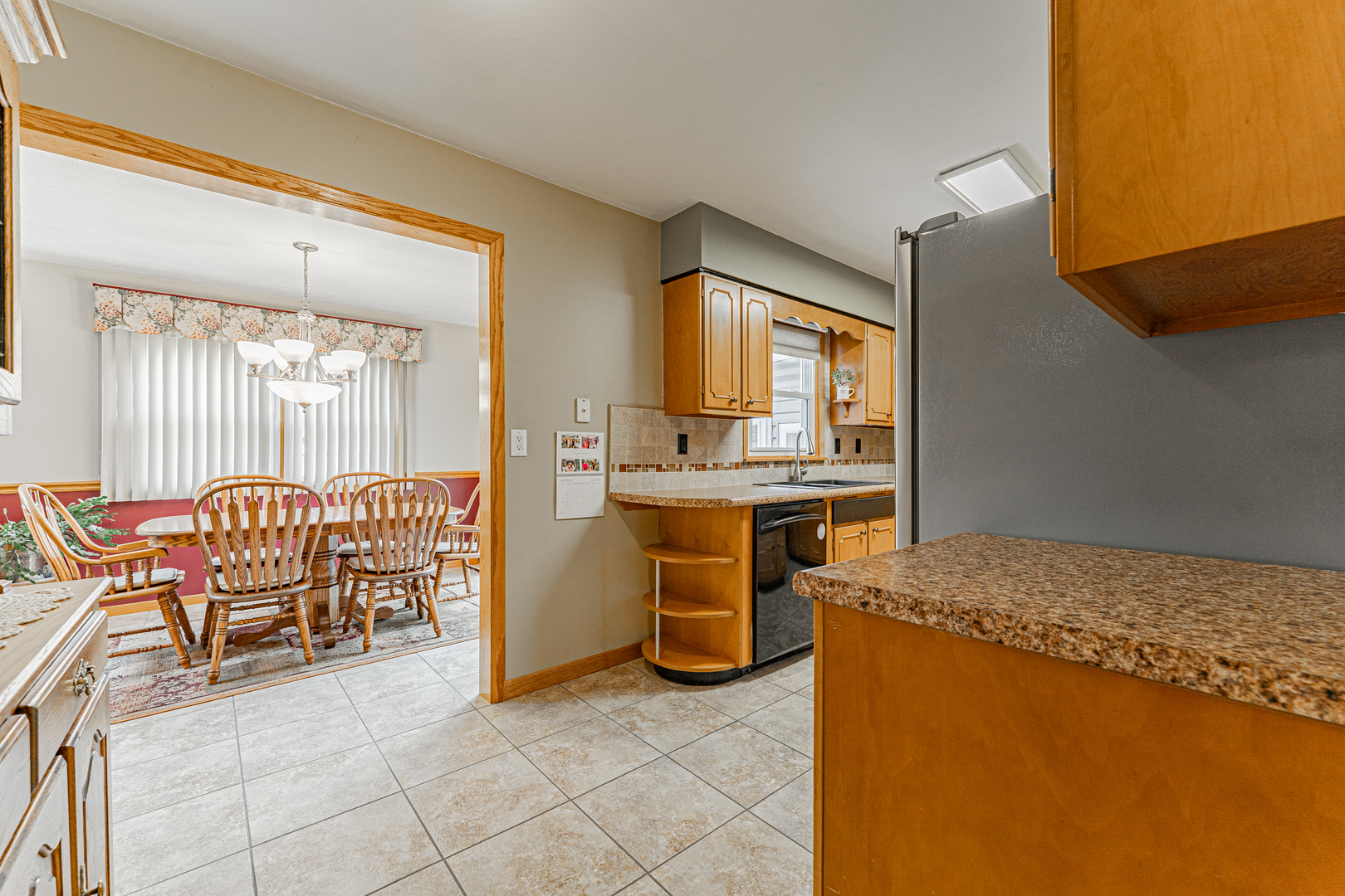 18 Rigg Drive Lincoln, IL 62656 - Photo 8 of 37 Gallery Image 8