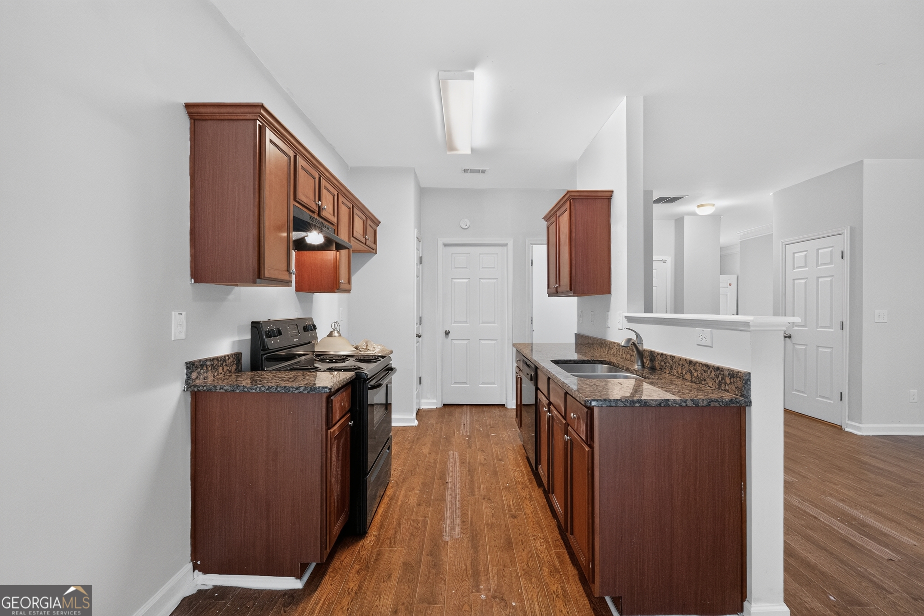 6385 Shadow Square Lithonia, GA 30058 - Photo 10 of 32