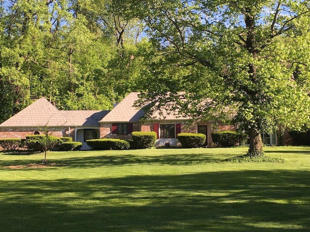 5835 Braewick Road Indianapolis, IN 46226 - Photo 1 of 34 Gallery Image 1