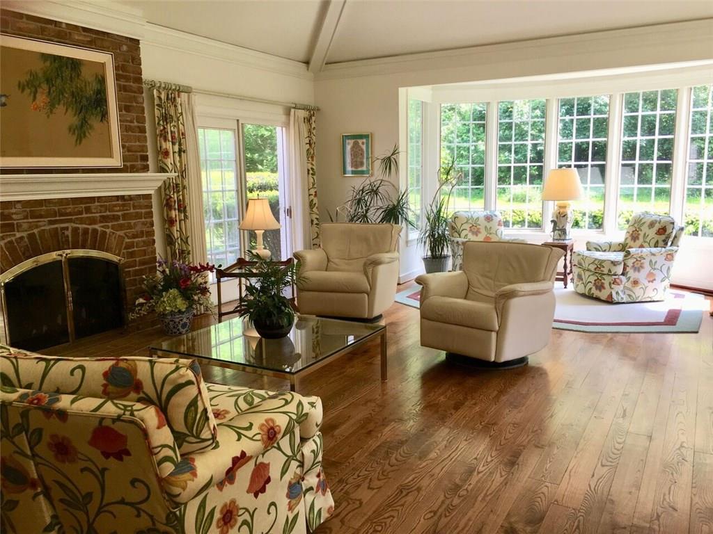 5835 Braewick Road Indianapolis, IN 46226 - Photo 8 of 34 Gallery Image 8