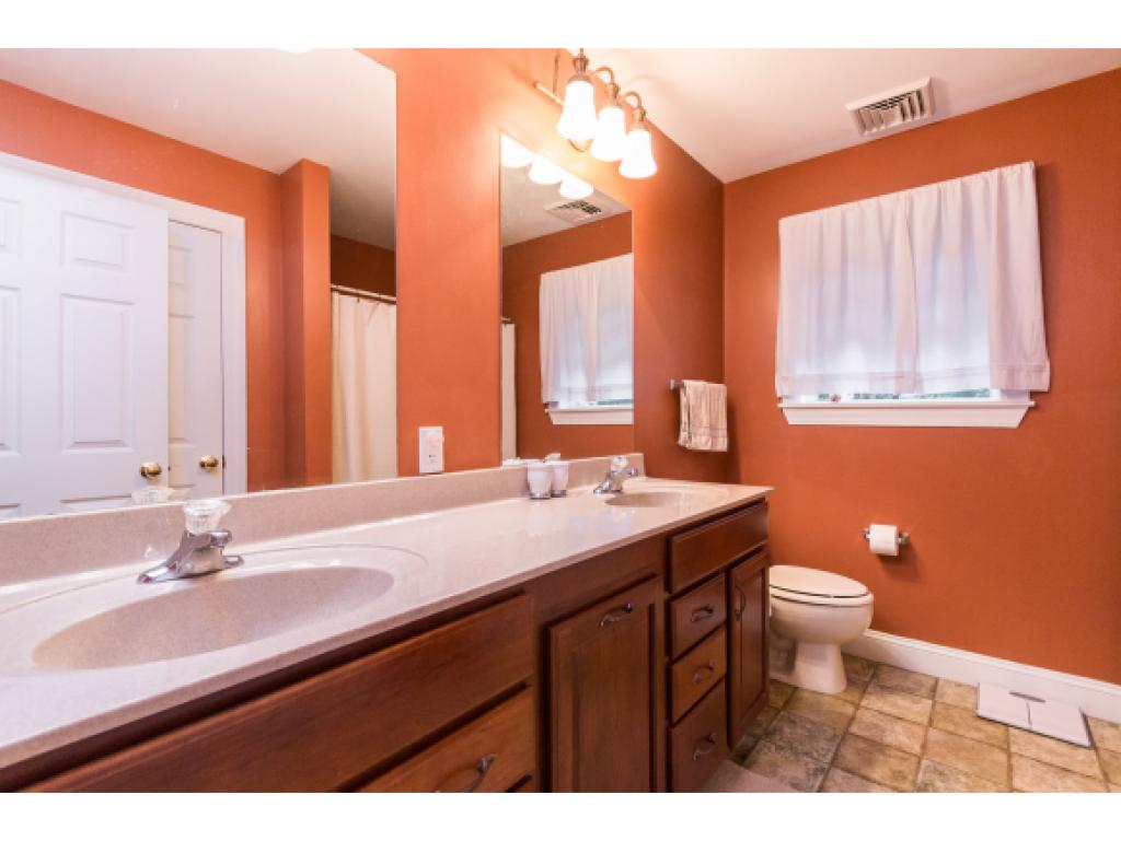 121 Timber Swamp Road, Unit B Hampton, NH 03842 - Photo 20 of 31