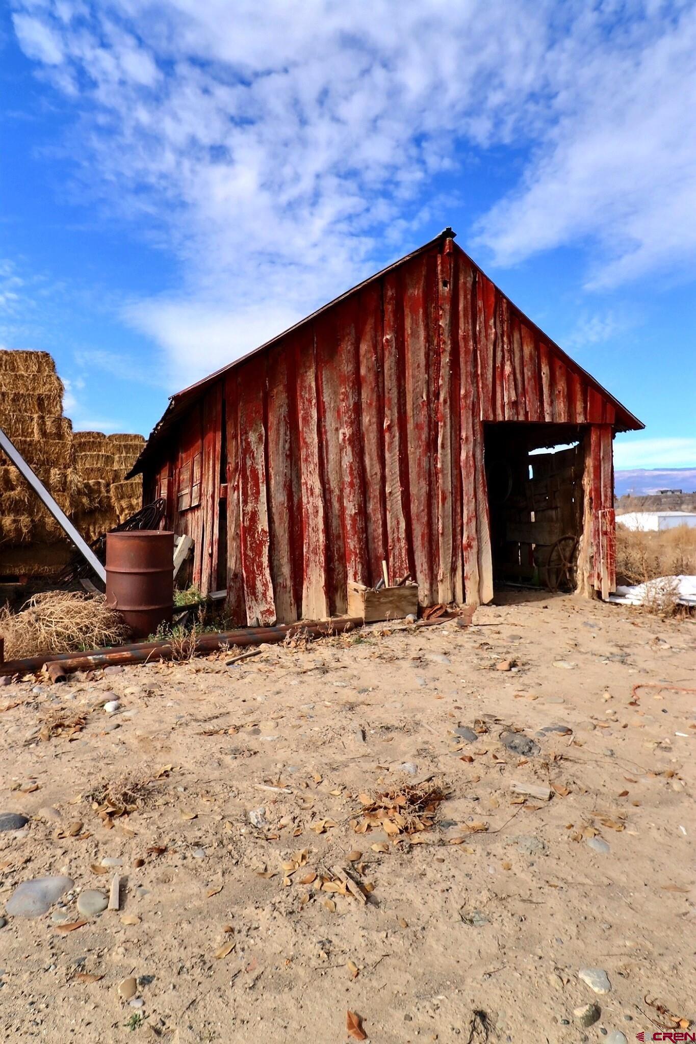 21148 H75 Road Delta, CO 81416 - Photo 16 of 30 a view of a backyard