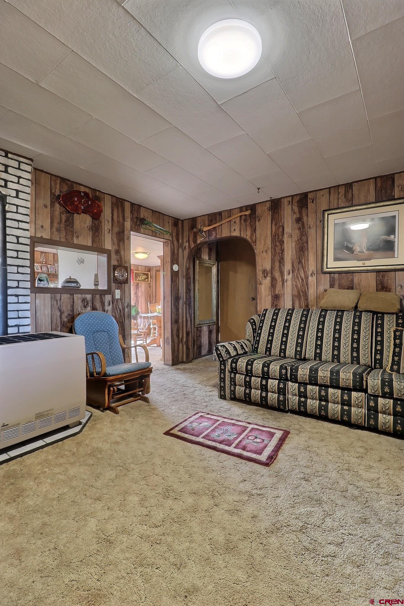 21148 H75 Road Delta, CO 81416 - Photo 25 of 30 a living room with furniture