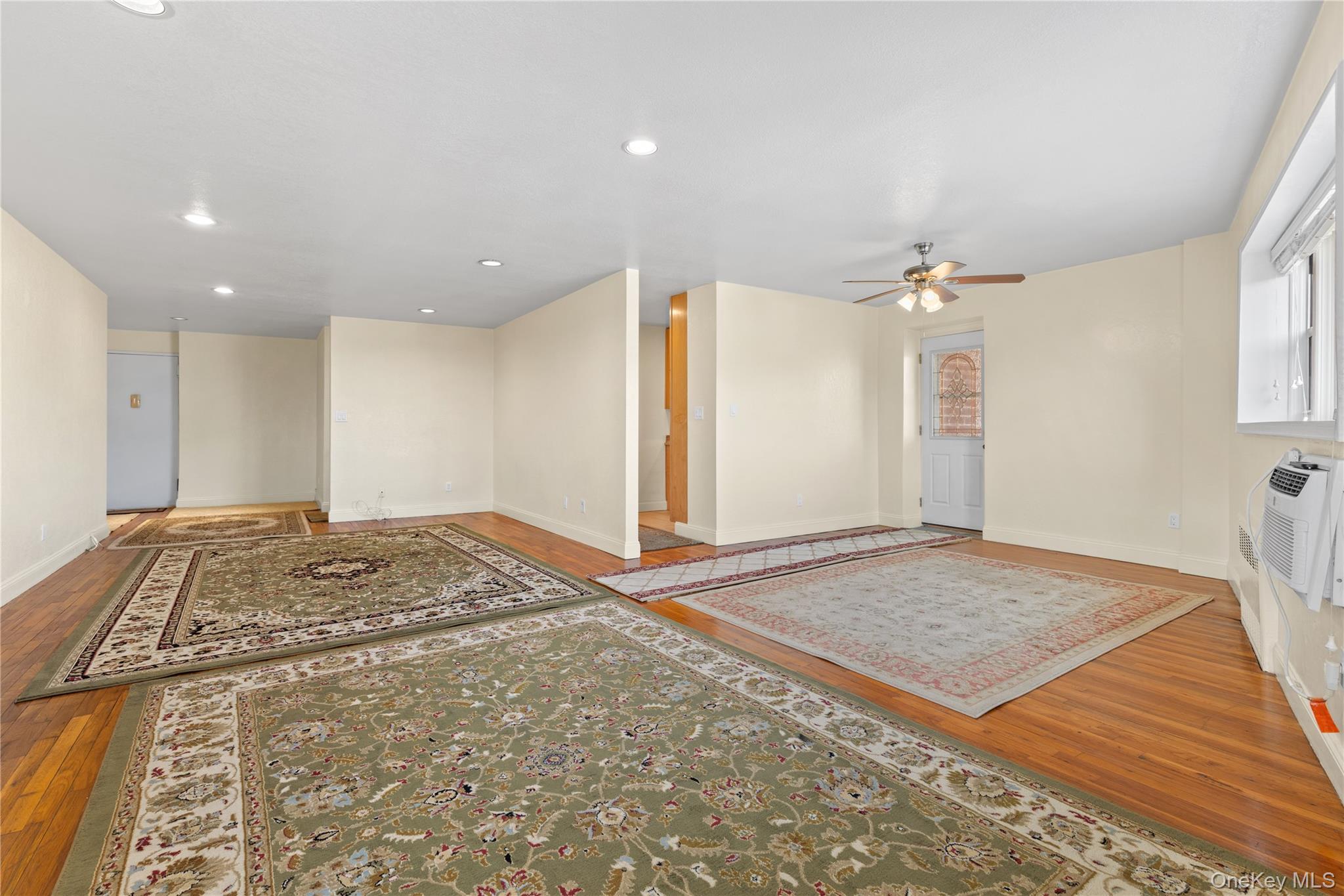 750 Shore Road, Unit 2G Long Beach, NY 11561 - Photo 15 of 46