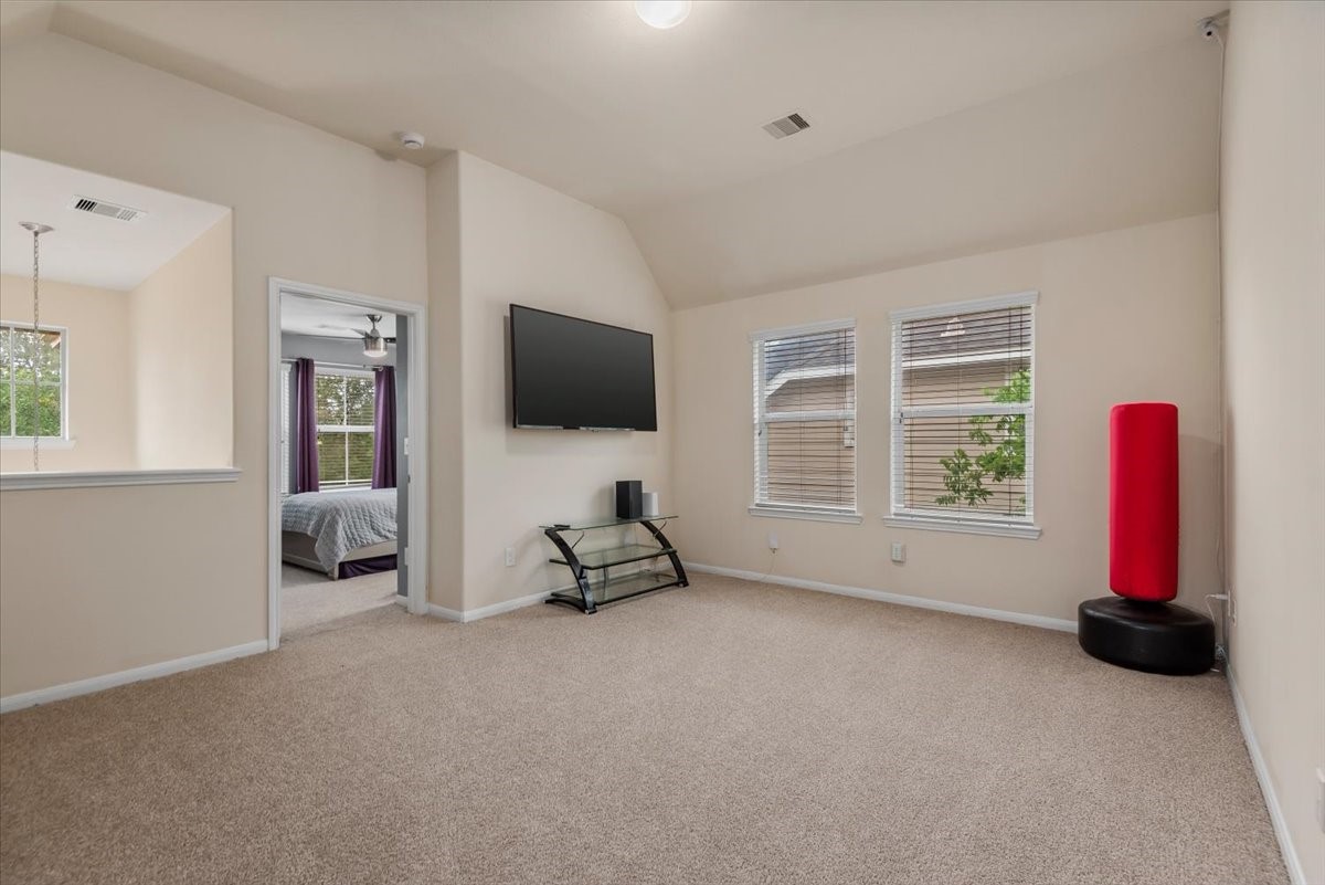 1827 Stieler Drive Houston, TX 77049 - Photo 31 of 39 Upstairs gameroom