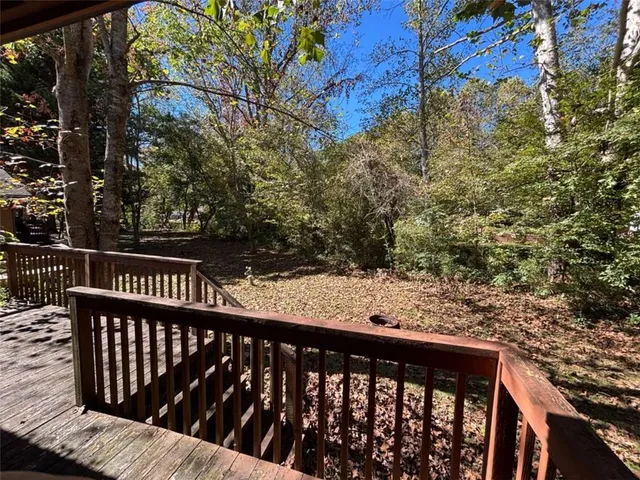 a sign that is on the side of the road