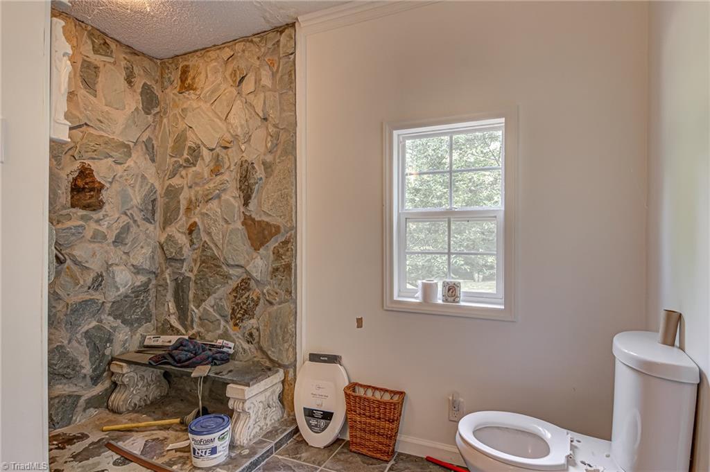 123 Gilley Road Eden, NC 27288 - Photo 8 of 29 Gallery Image 8