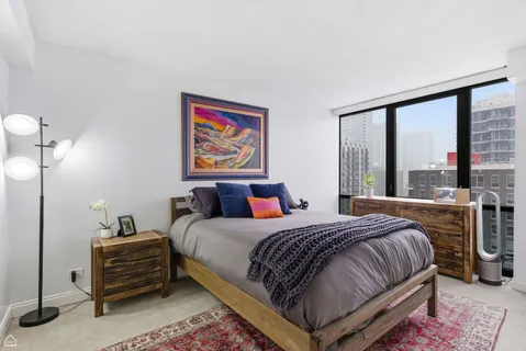 $475,000 | 1309 North Wells Street, Unit 1202, Chicago, IL 60610