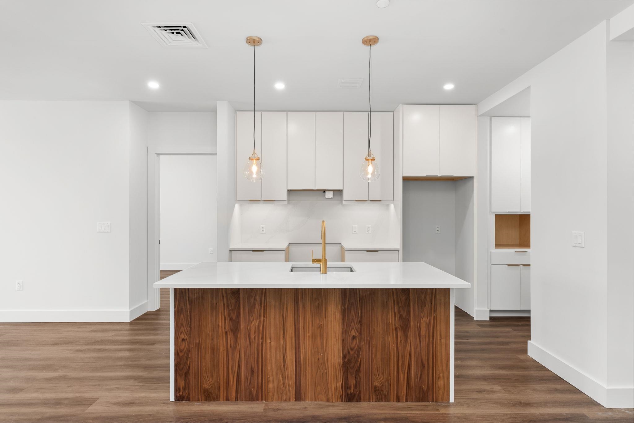 125 Cambrian Way, Unit 613 Burlington, VT 05401 - Photo 4 of 58