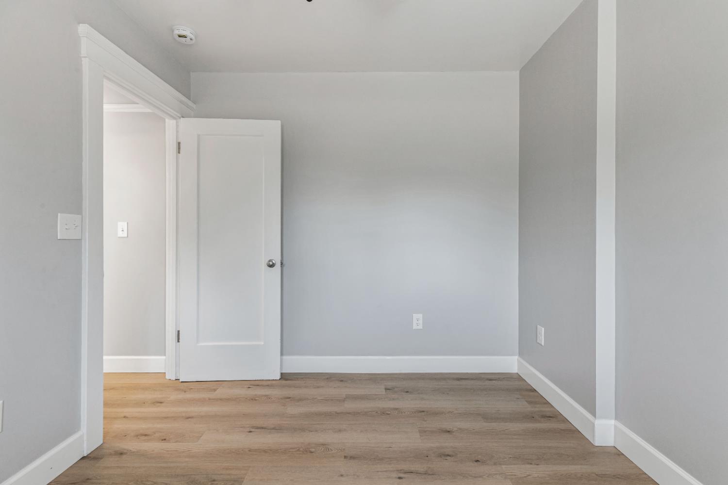 12484 South Union Road Manteca, CA 95336 - Photo 18 of 38 a view of an empty room