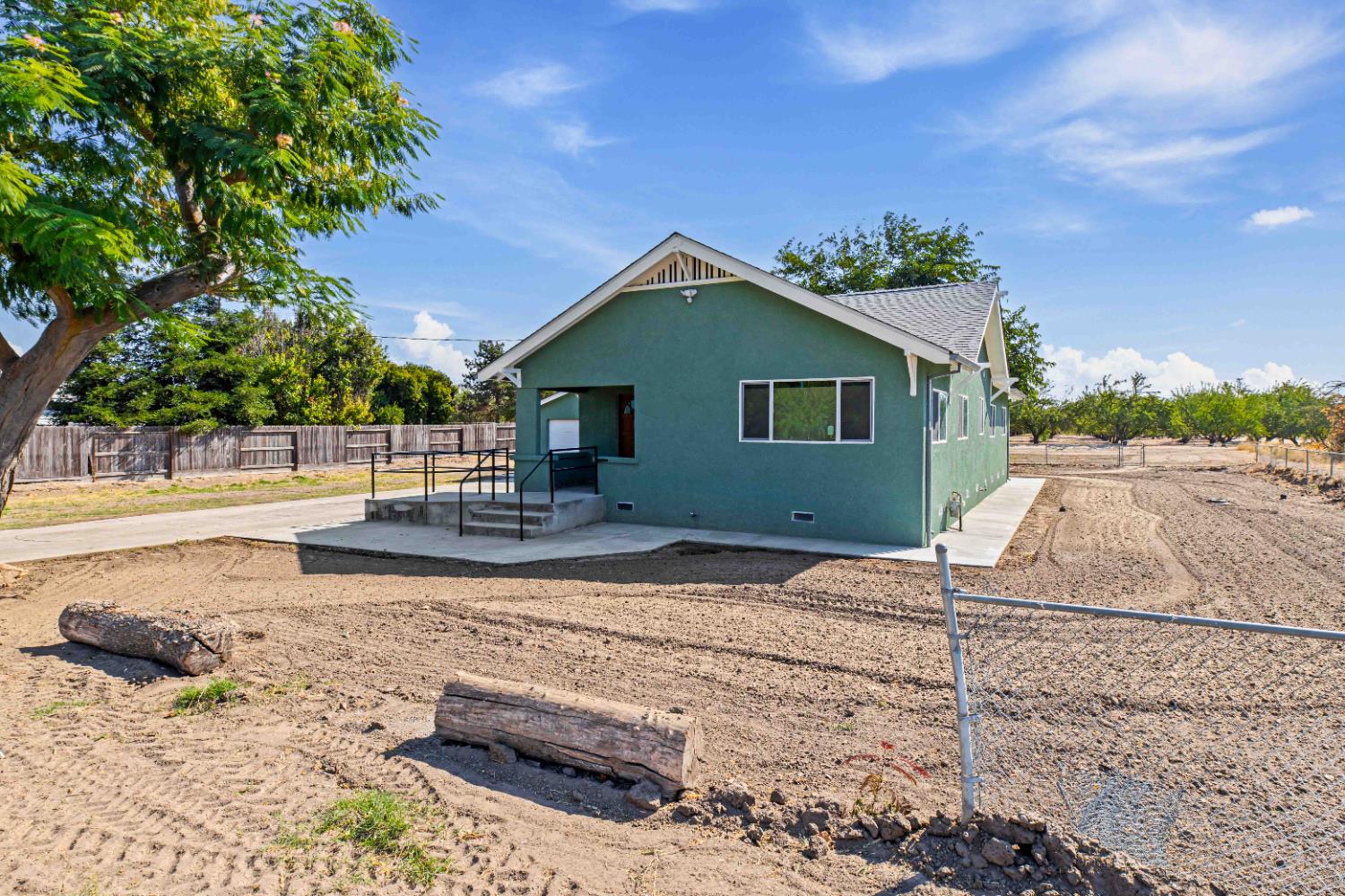 12484 South Union Road Manteca, CA 95336 - Photo 5 of 38