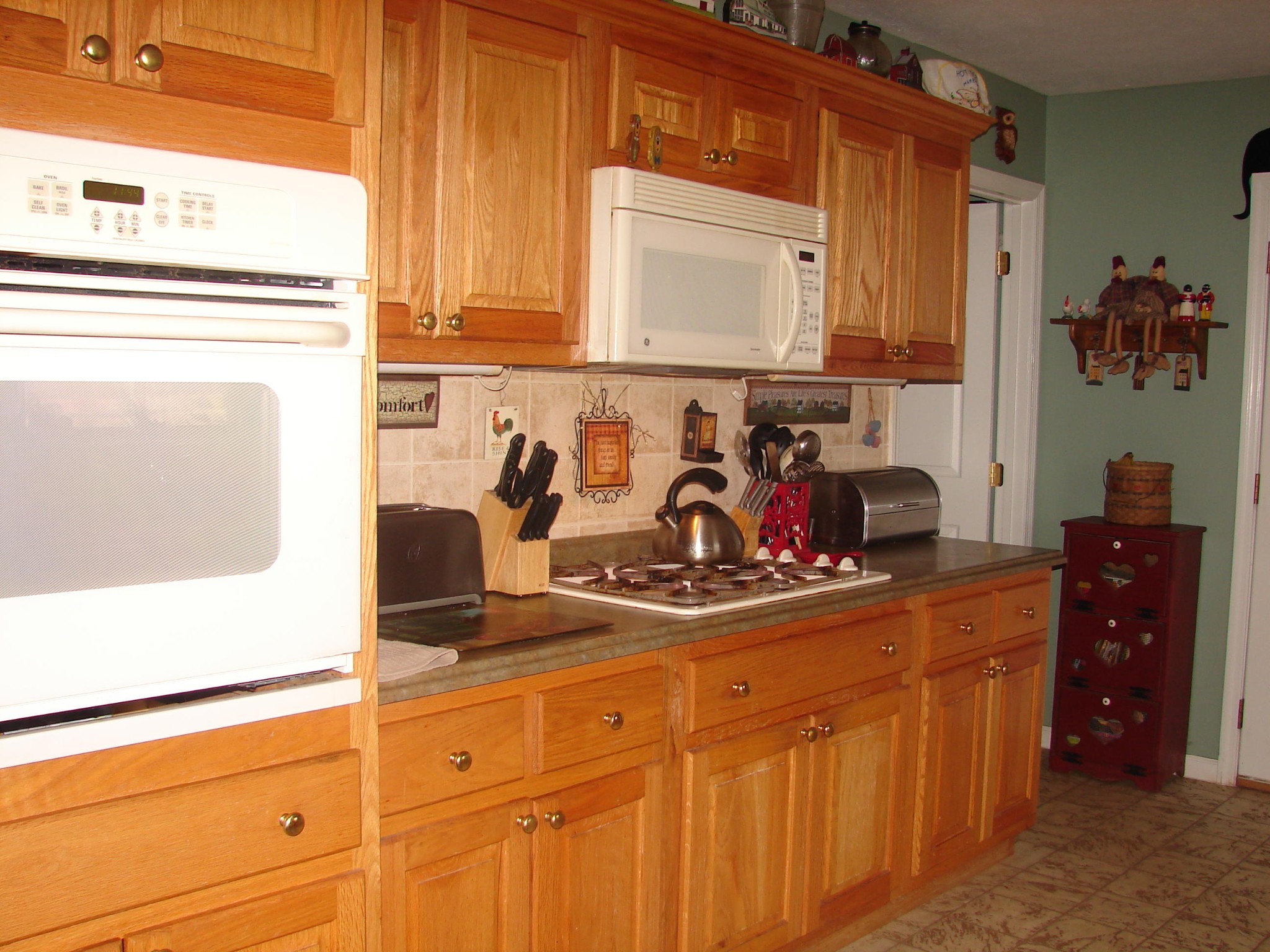 1586 Ellis Road Sevierville, TN 37876 - Photo 5 of 12 Gallery Image 5