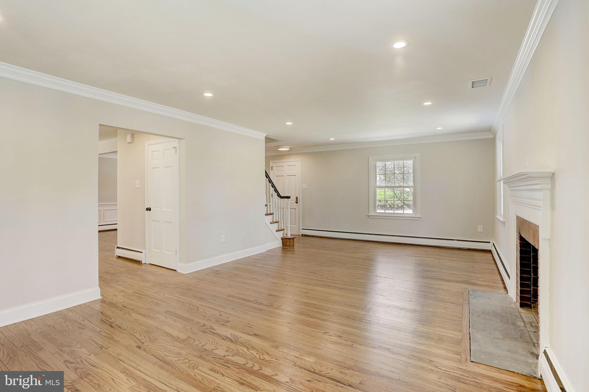 21 Summit Road Malvern, PA 19355 - Photo 7 of 38