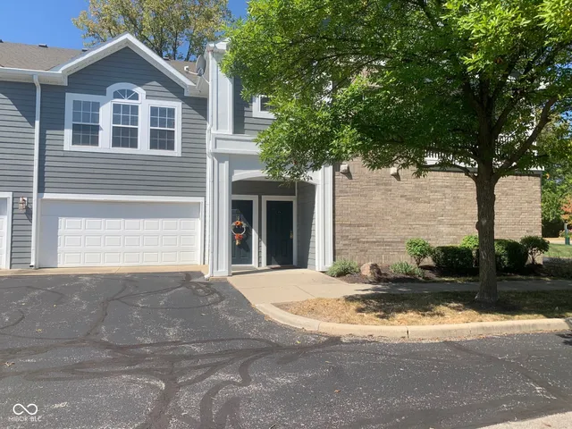 $298,900 | 9704 Rialto Trail, Carmel, IN 46280