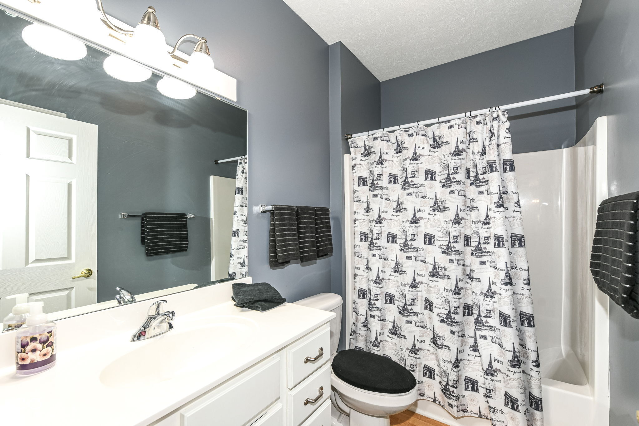 9704 Rialto Trail Carmel, IN 46280 - Photo 15 of 37