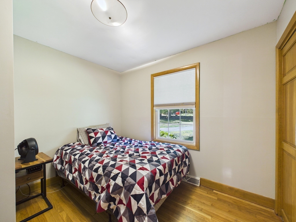 121 Plain Street Rehoboth, MA 02769 - Photo 18 of 39