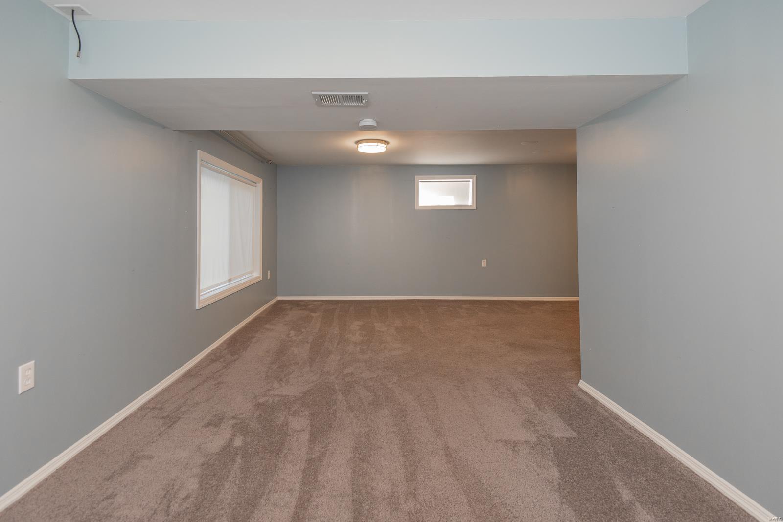 433 Ballwin Avenue Ballwin, MO 63021 - Photo 28 of 38