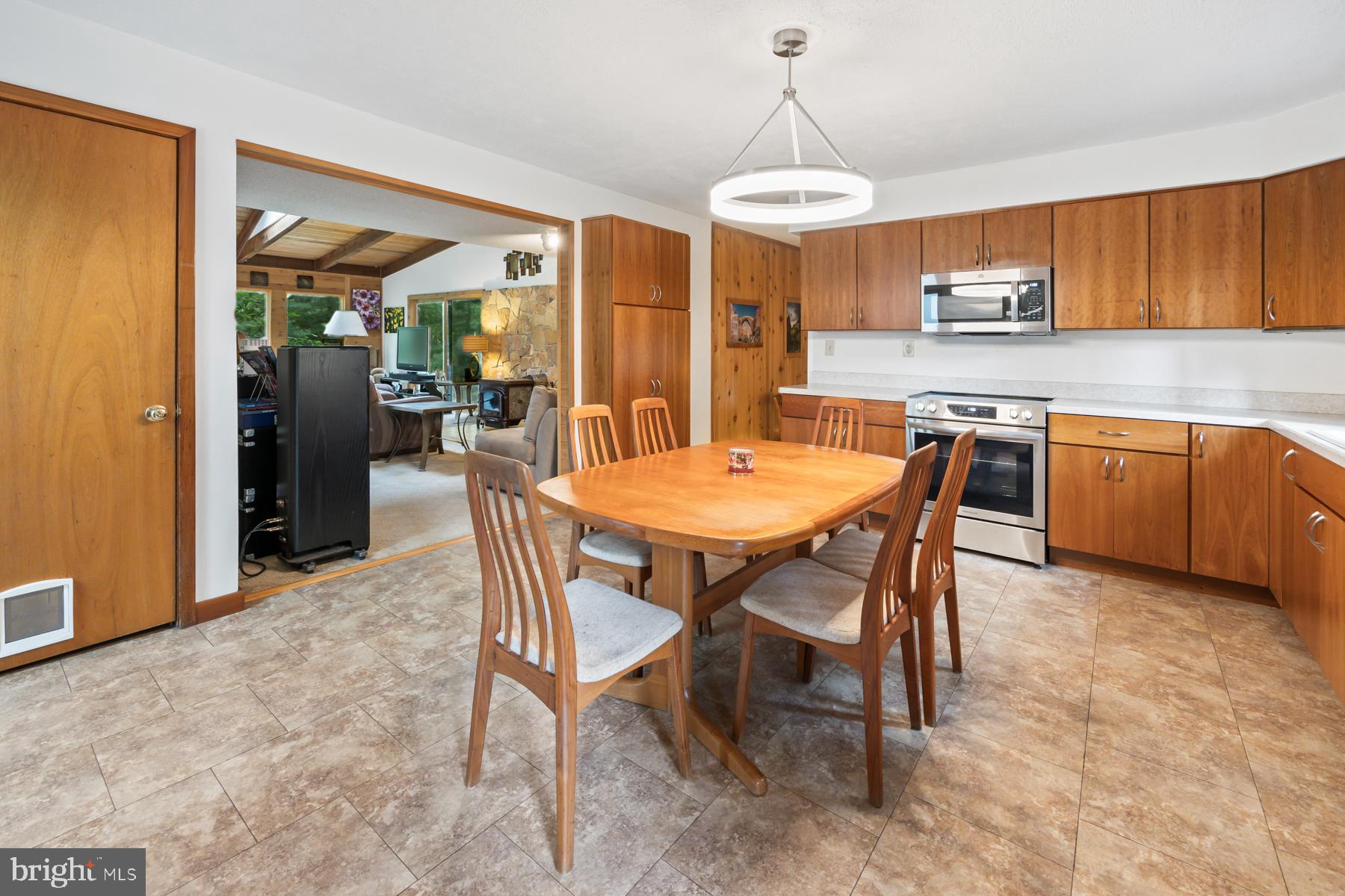 228 Main Avenue Milmay, NJ 08340 - Photo 13 of 90