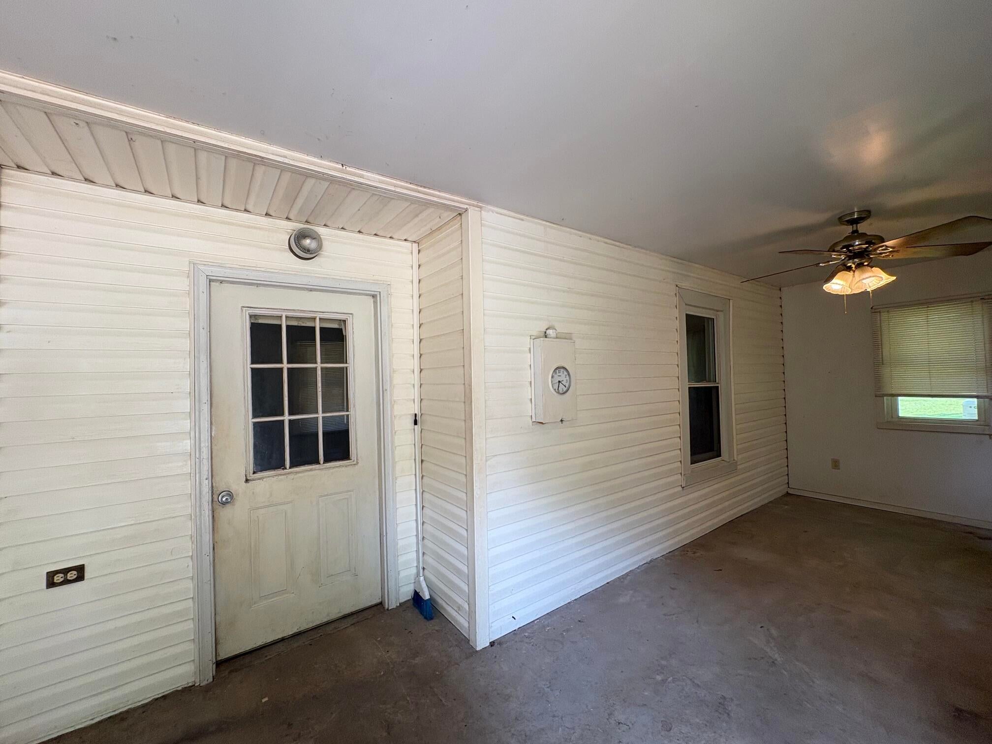 1514 Hartsook Road Crawley, WV 24931 - Photo 15 of 40 Gallery Image 15