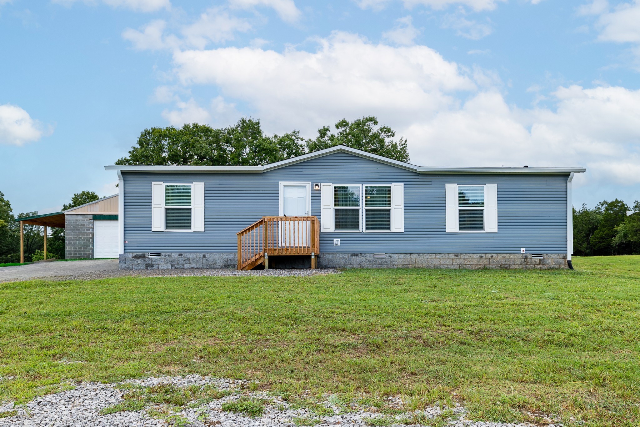 3592 Mahaley Road Chapel Hill, TN 37034 - Photo 2 of 24 Gallery Image 2