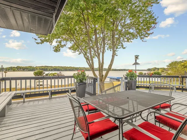 a view of a terrace with a garden