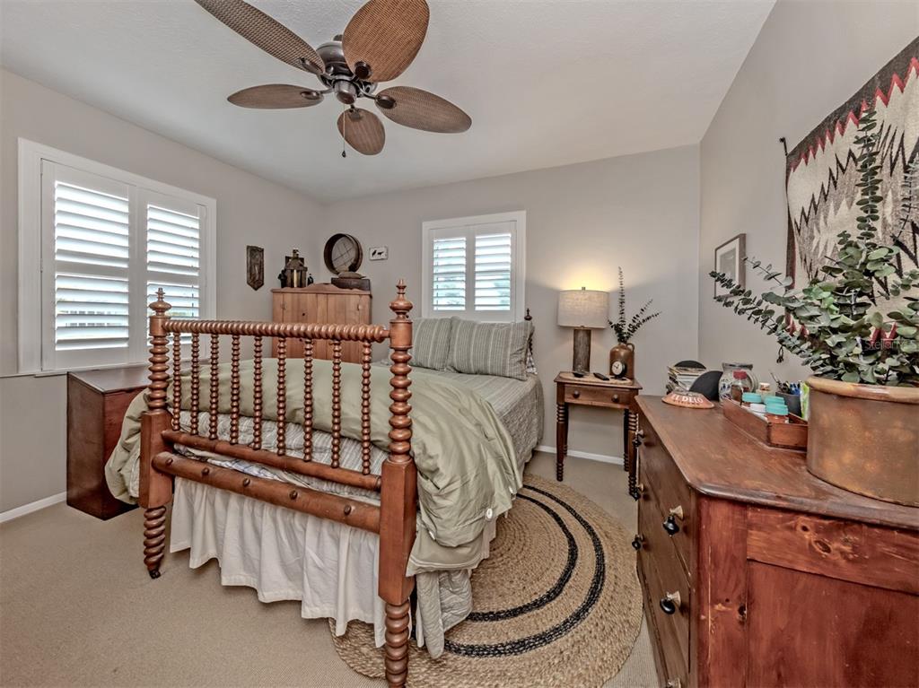 1345 Olympia Road Venice, FL 34293 - Photo 18 of 55