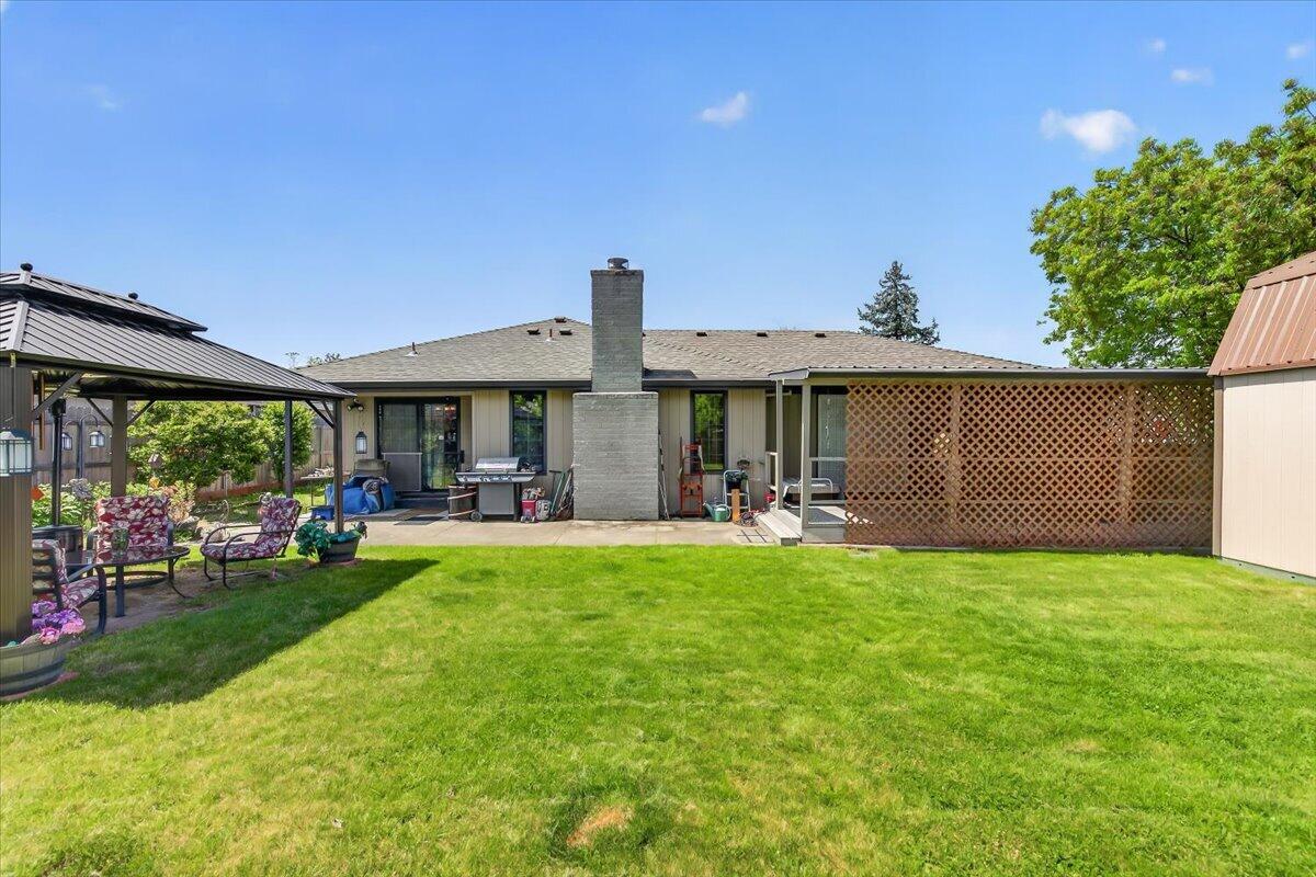 3090 Cheltenham Way Medford, OR 97504 - Photo 26 of 37 28-28