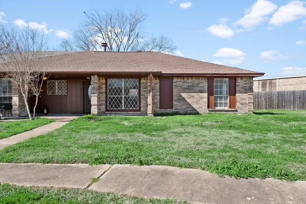 $1,699 | 3706 Westmeadow Drive, Houston, TX 77082