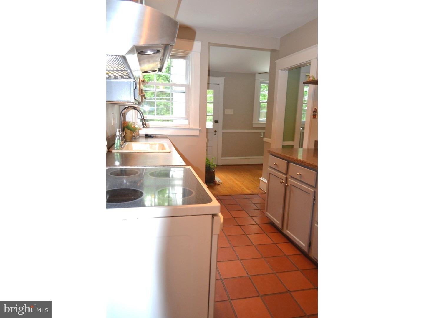 113 Walsh Road Lansdowne, PA 19050 - Photo 8 of 23 Kitchen