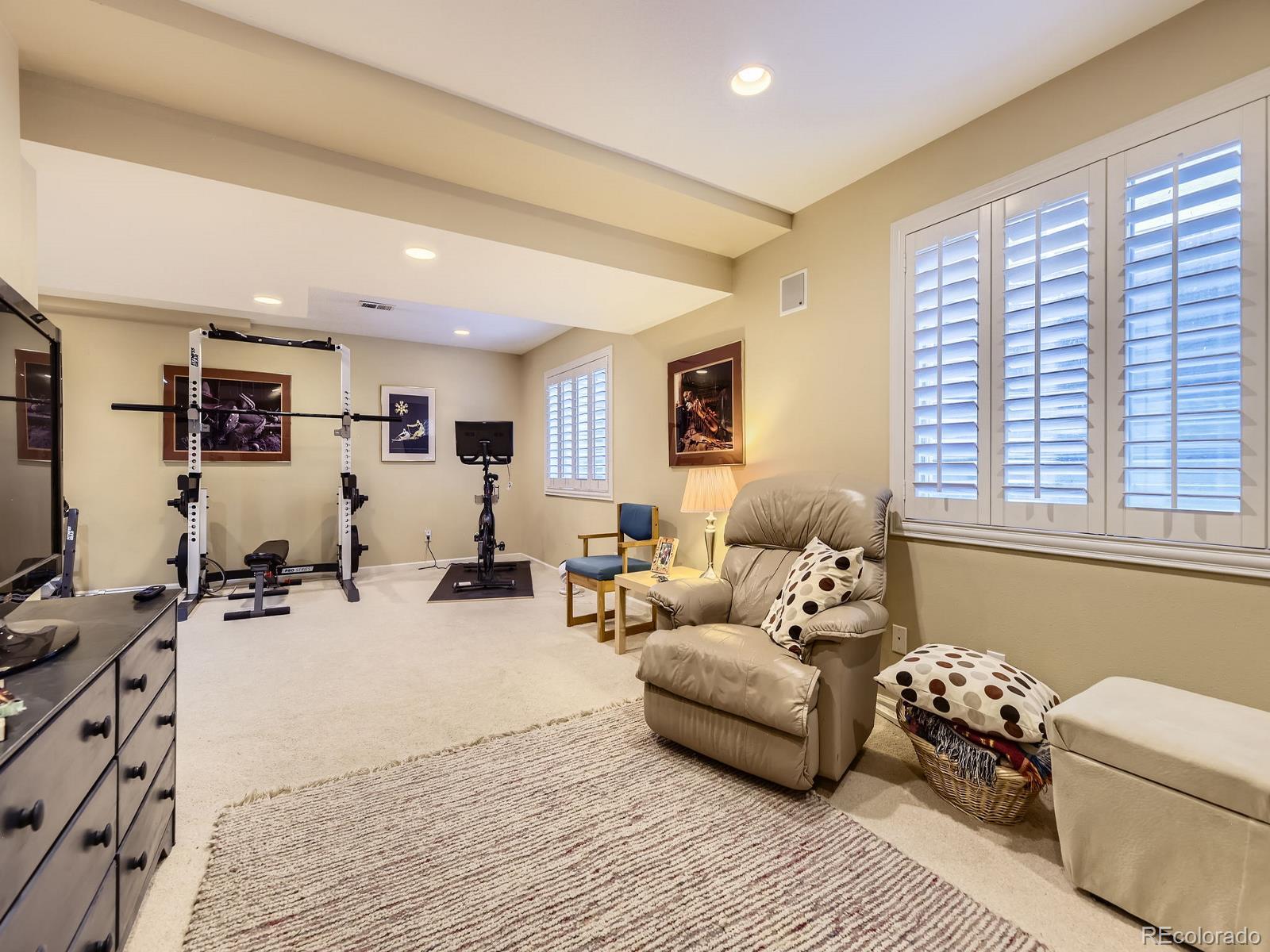 9625 South Hackberry Street Highlands Ranch, CO 80129 - Photo 24 of 31 Gallery Image 24