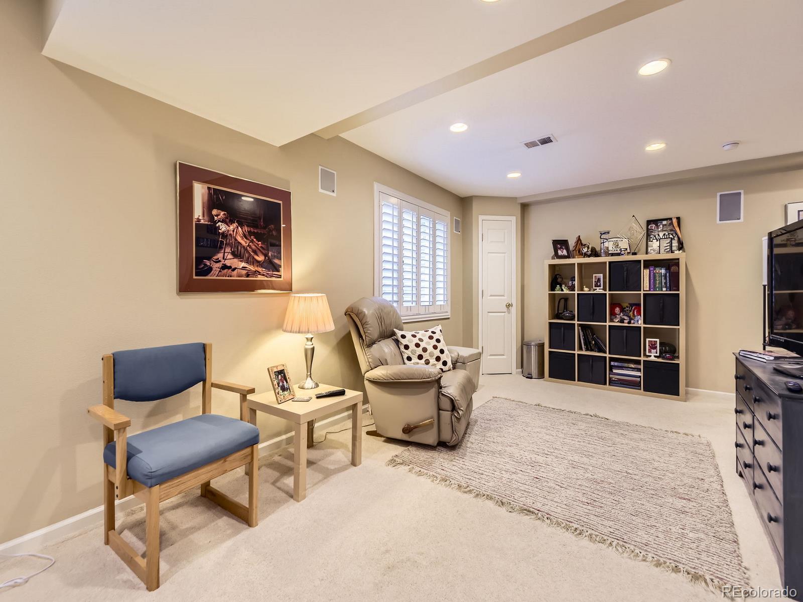 9625 South Hackberry Street Highlands Ranch, CO 80129 - Photo 25 of 31 Gallery Image 25
