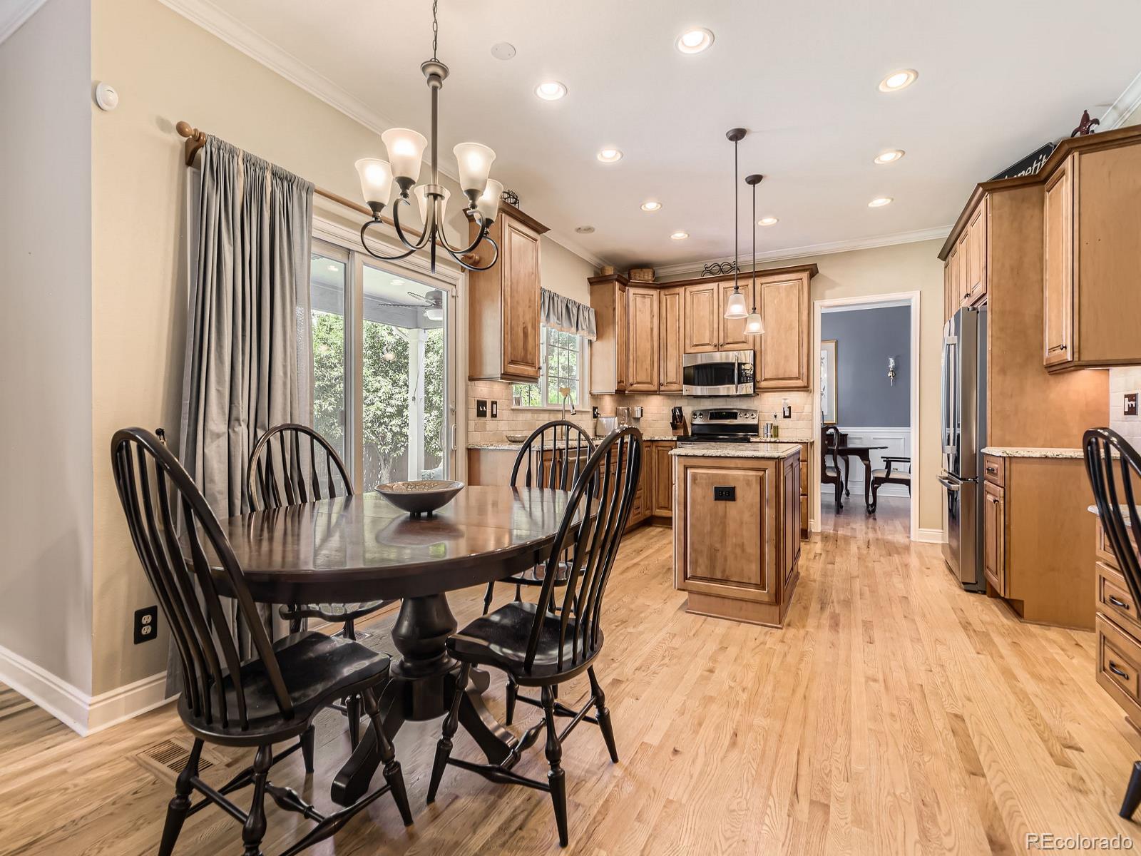 9625 South Hackberry Street Highlands Ranch, CO 80129 - Photo 8 of 31 Gallery Image 8