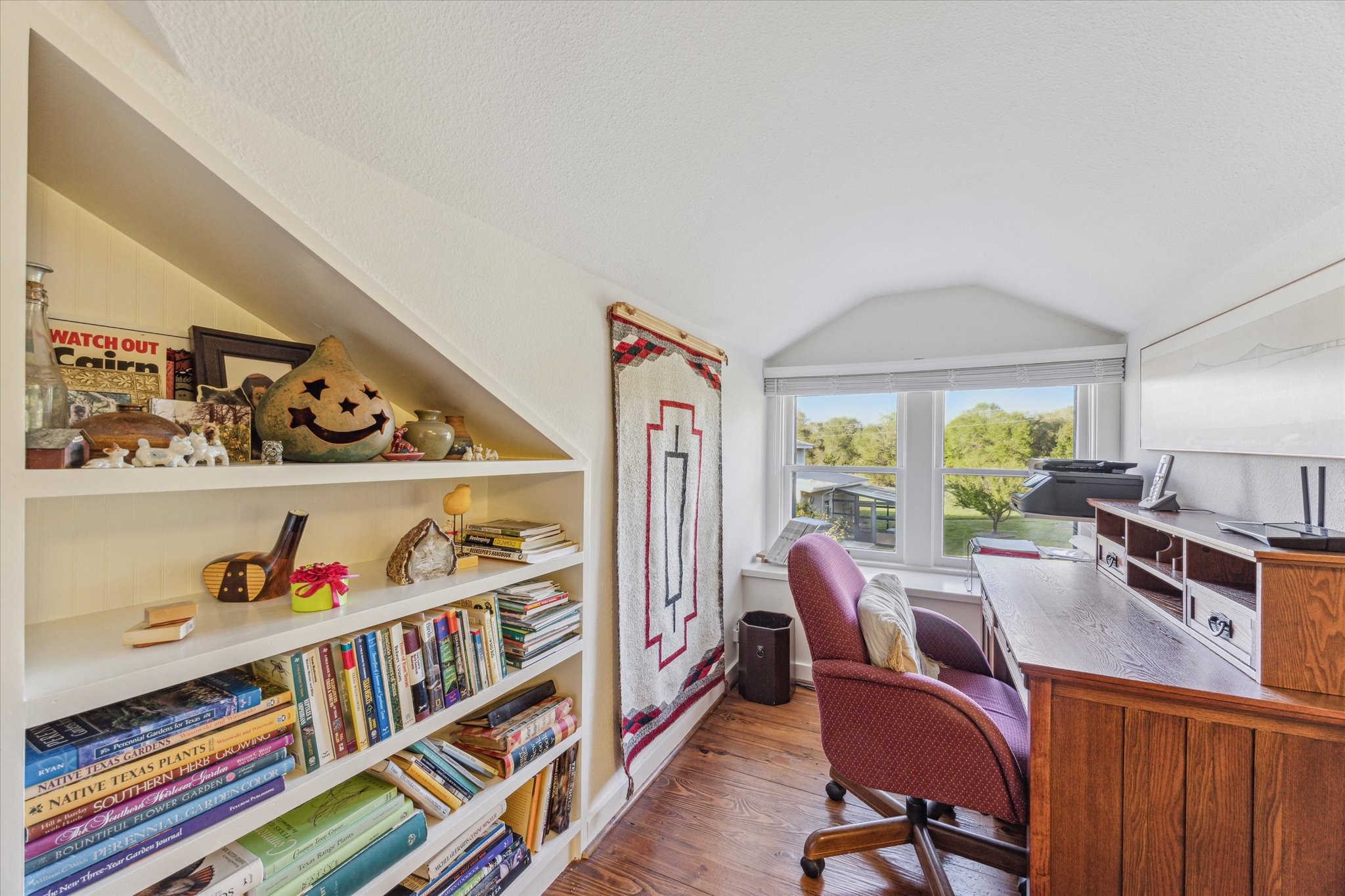 2915 Schulle Road Round Top, TX 78954 - Photo 18 of 50 Upstairs office area