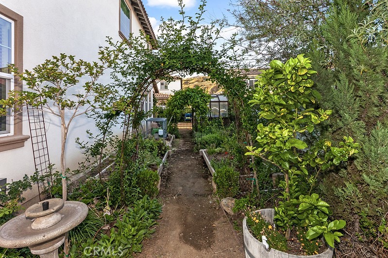 271 Rose Street Fillmore, CA 93015 - Photo 11 of 11 a view of a pathway of a yard