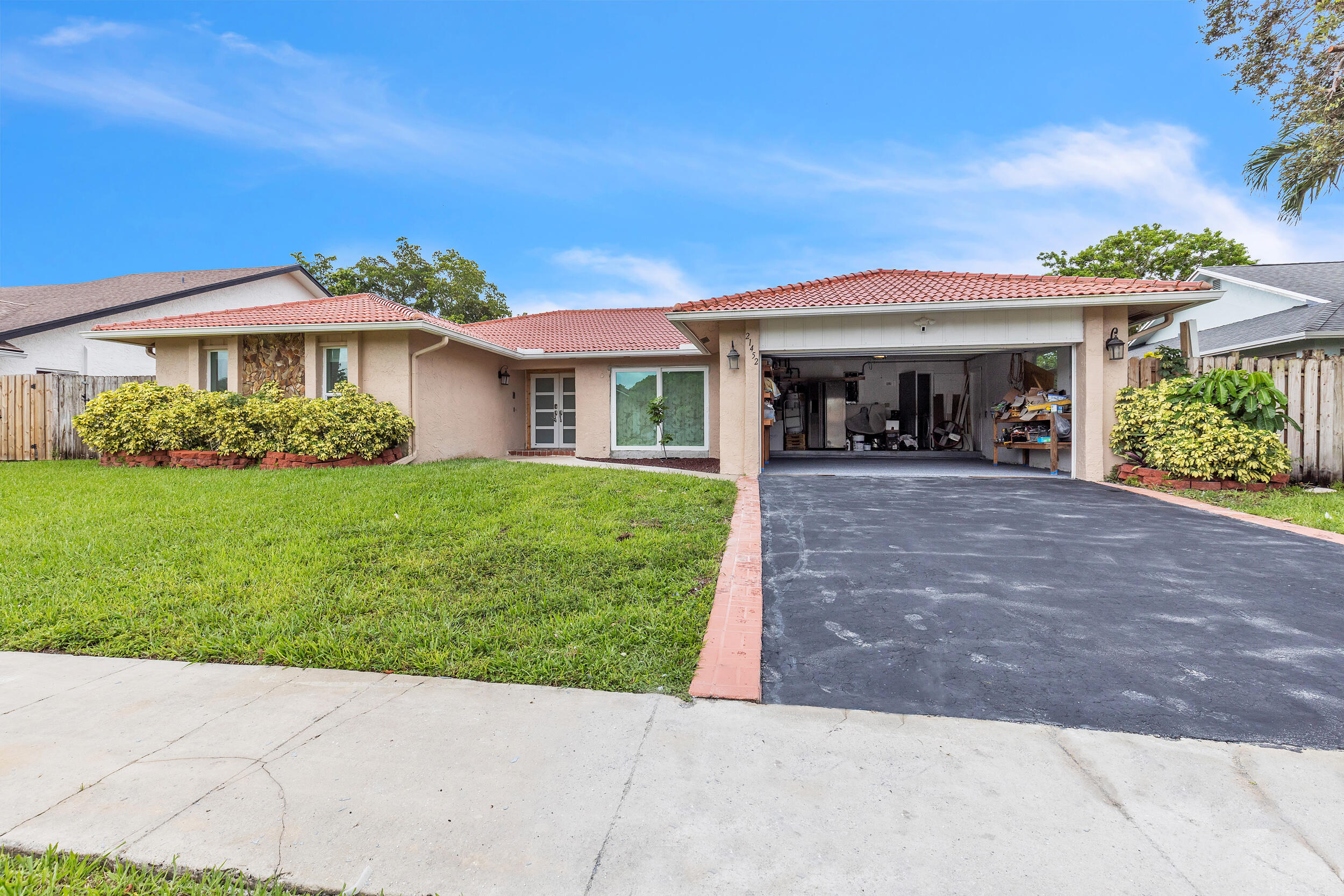 21452 Woodchuck Lane Boca Raton, FL 33428 - Photo 36 of 48 36