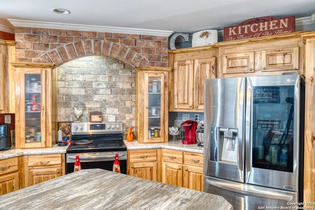 $325,000 | 1189 Cr 350 Concan Tx 78838, Concan, TX 78838