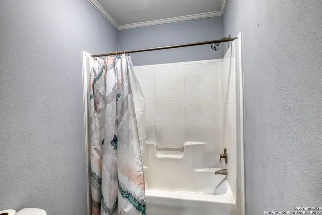 $325,000 | 1189 Cr 350 Concan Tx 78838, Concan, TX 78838