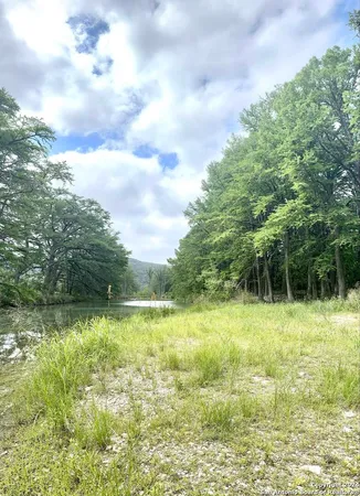 $325,000 | 1189 Cr 350 Concan Tx 78838, Concan, TX 78838