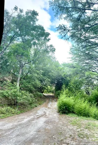 $325,000 | 1189 Cr 350 Concan Tx 78838, Concan, TX 78838