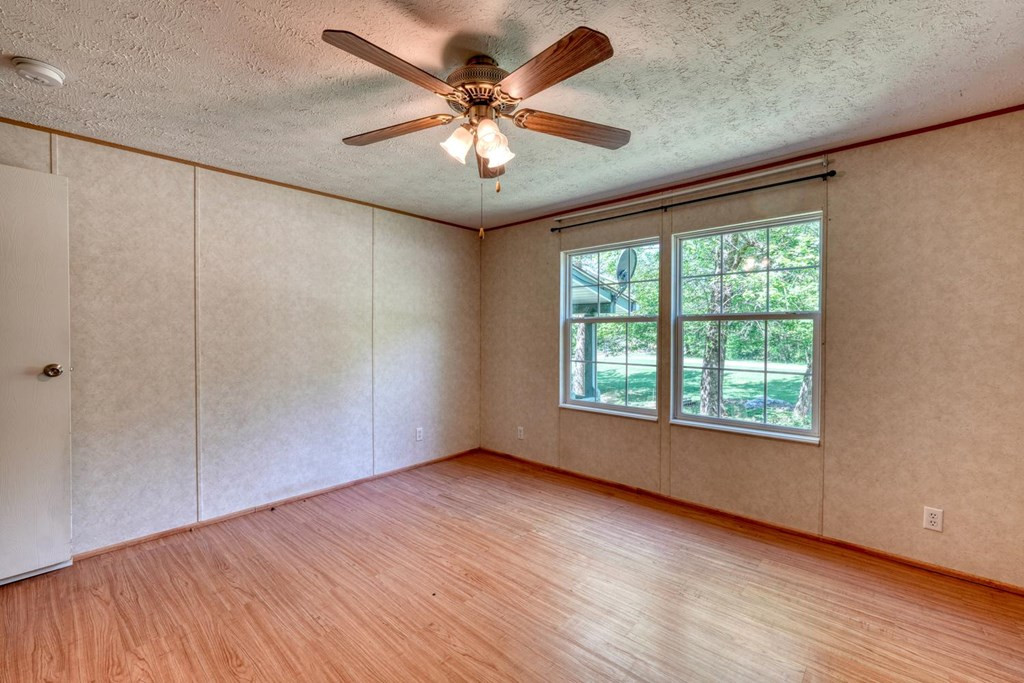 832 Canyon Road Marble, NC 28905 - Photo 41 of 48