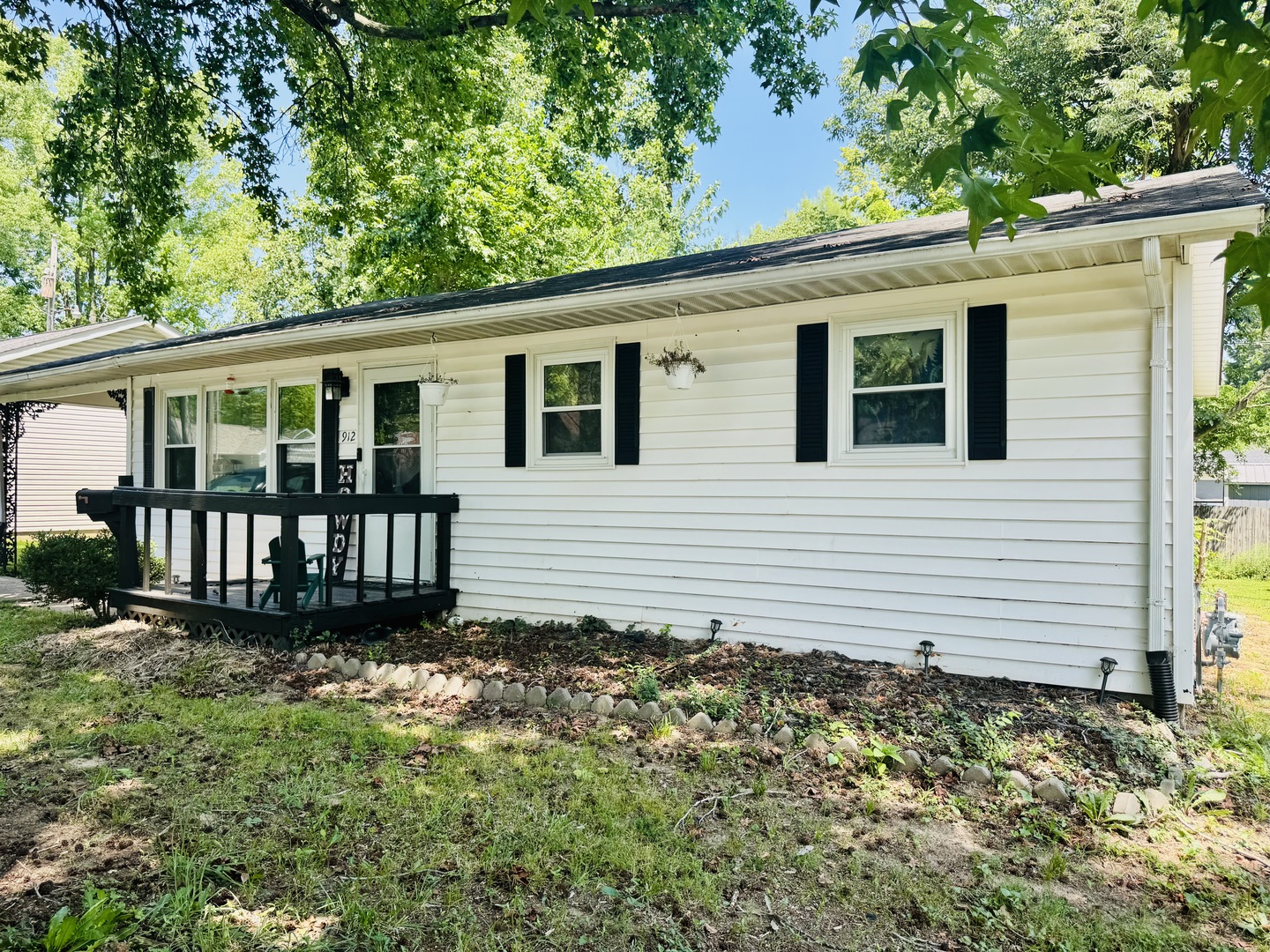 912 Boston Road Marion, IL 62959 - Photo 2 of 27
