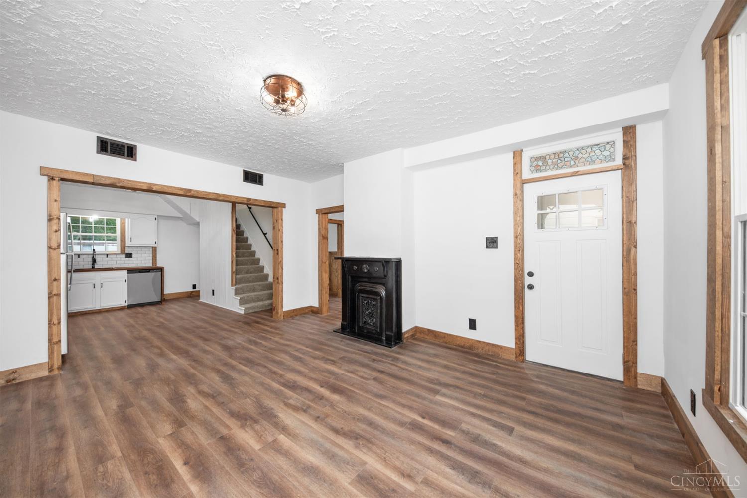 320 Center Street Ripley, OH 45167 - Photo 8 of 34