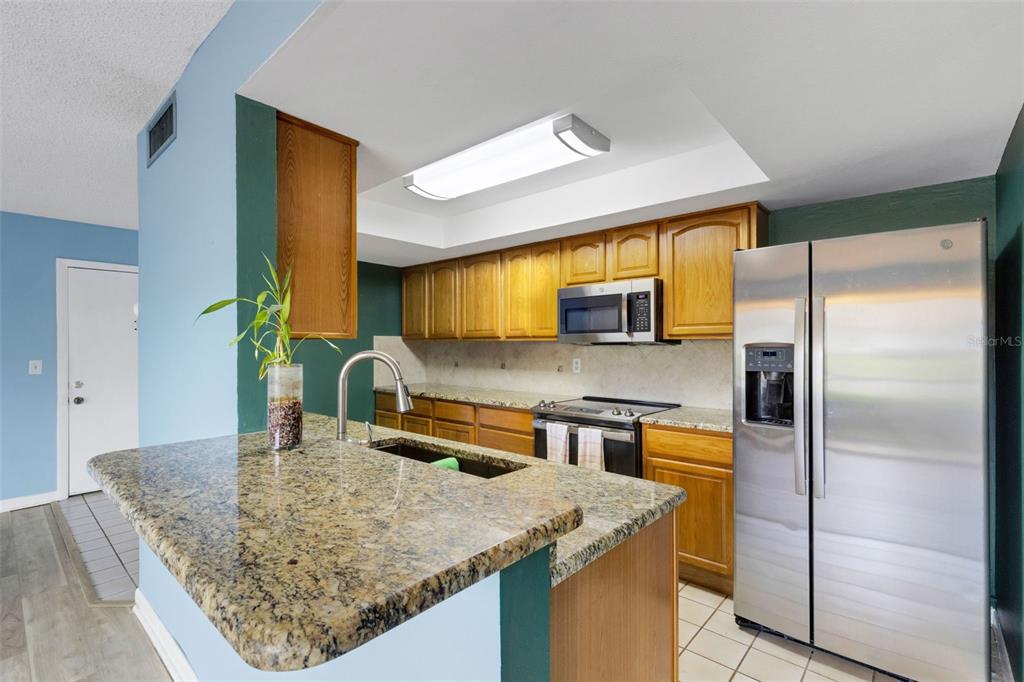 2025 Sylvester Road, Unit N110 Lakeland, FL 33803 - Photo 14 of 36