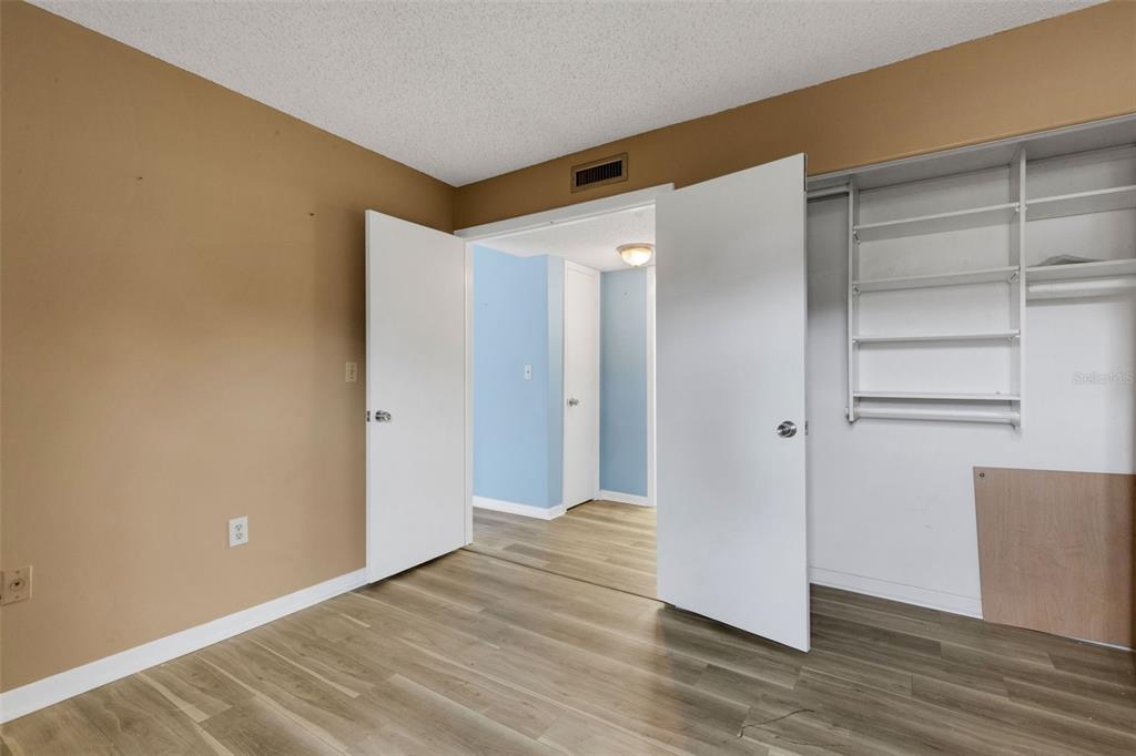 2025 Sylvester Road, Unit N110 Lakeland, FL 33803 - Photo 23 of 36