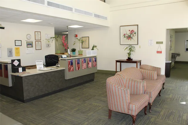 $1,260 | 255 South Hill Street, Los Angeles, CA 90012